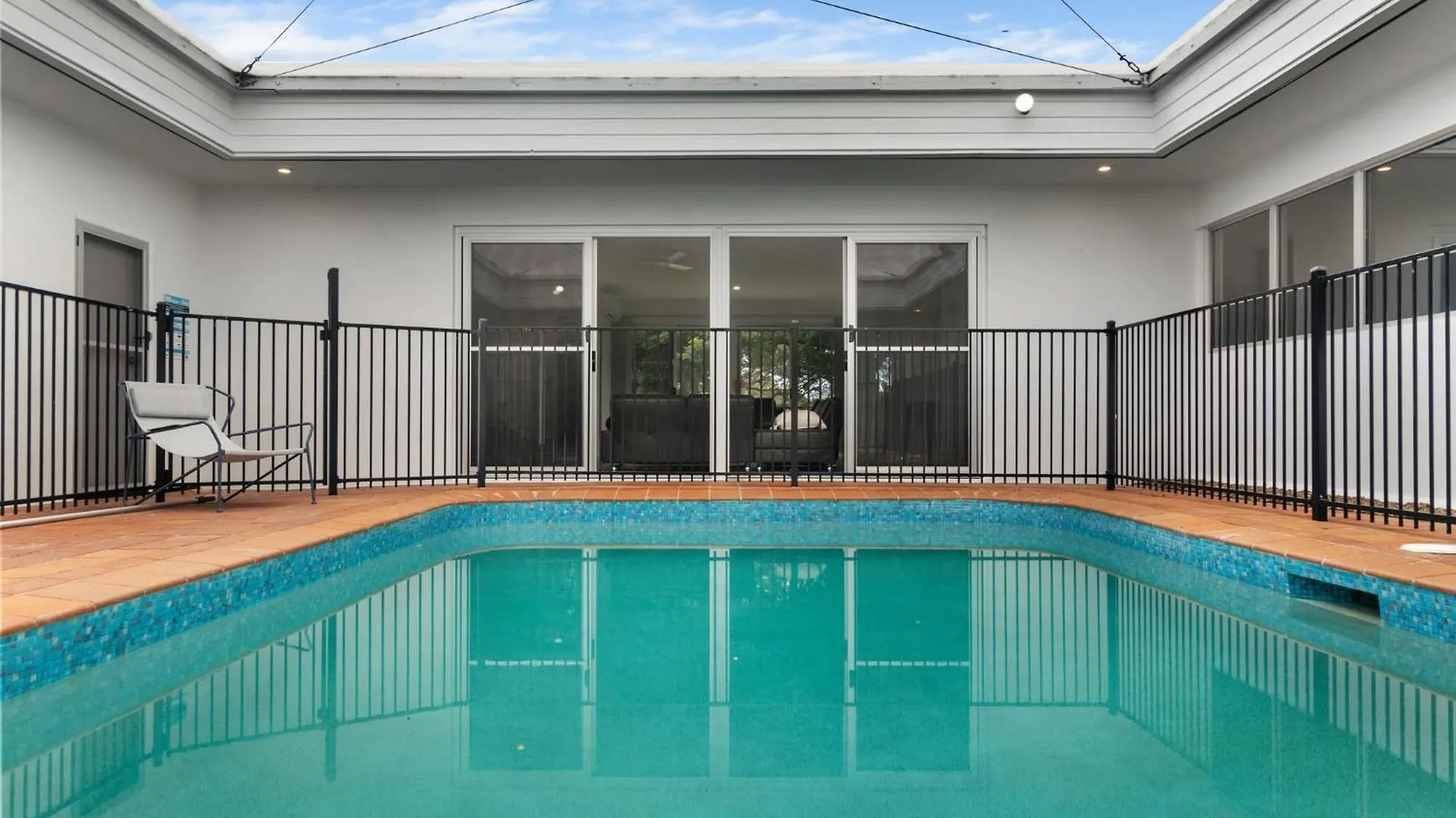 Riverside Serenity Rosslea 0*,  Australia