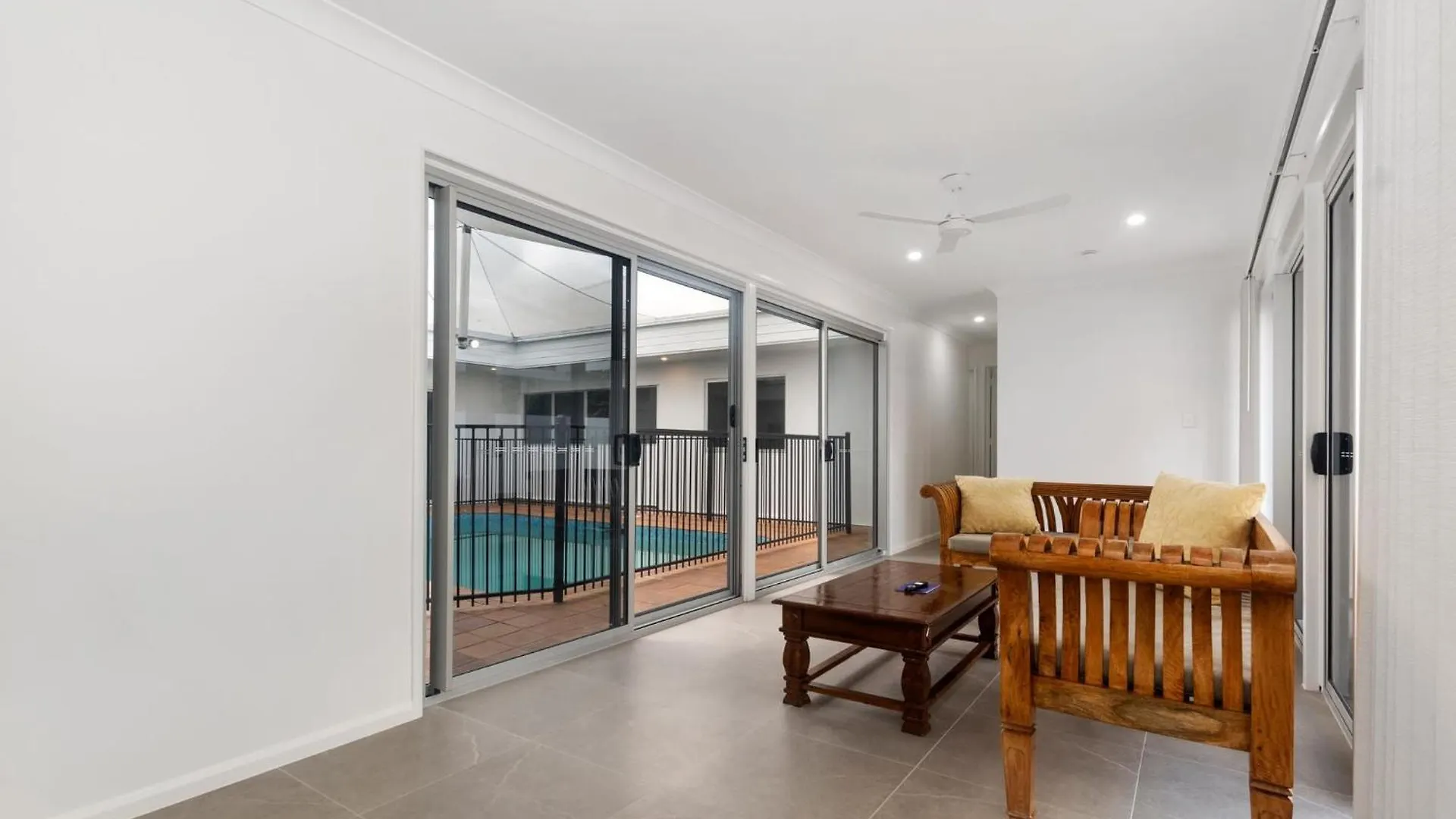 Holiday home Riverside Serenity Rosslea Australia